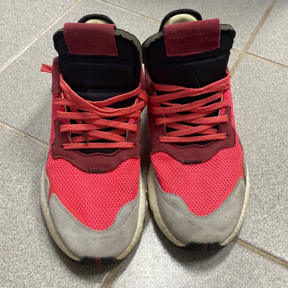 ADIDAS pink, grey and black mens running shoes size 11